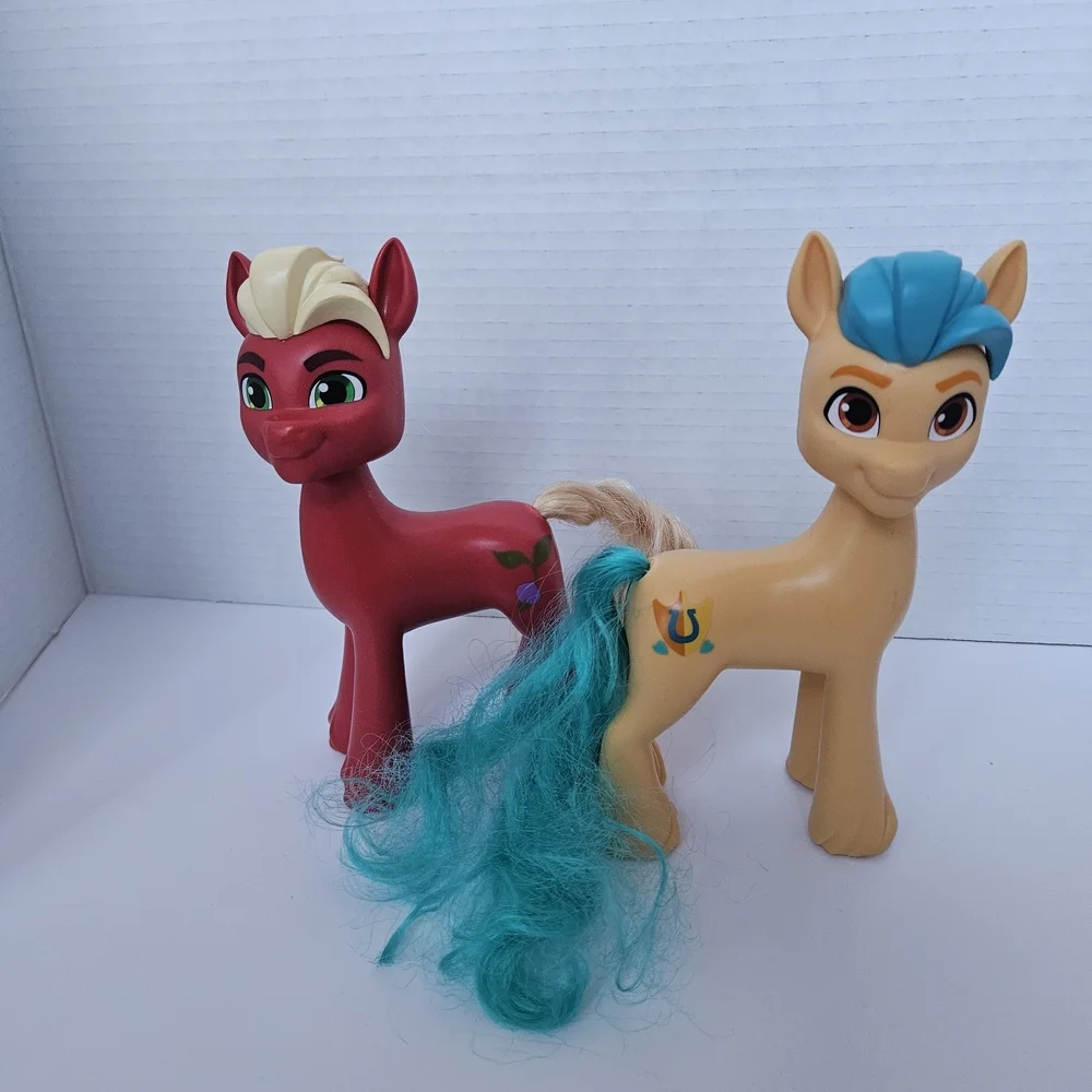 My Little Pony A New Generation Figurines - Picture 3 of 5